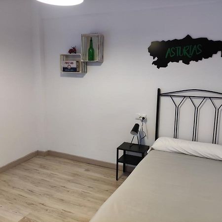 Apartamento Casa Aurelio Appartement Gijón Buitenkant foto